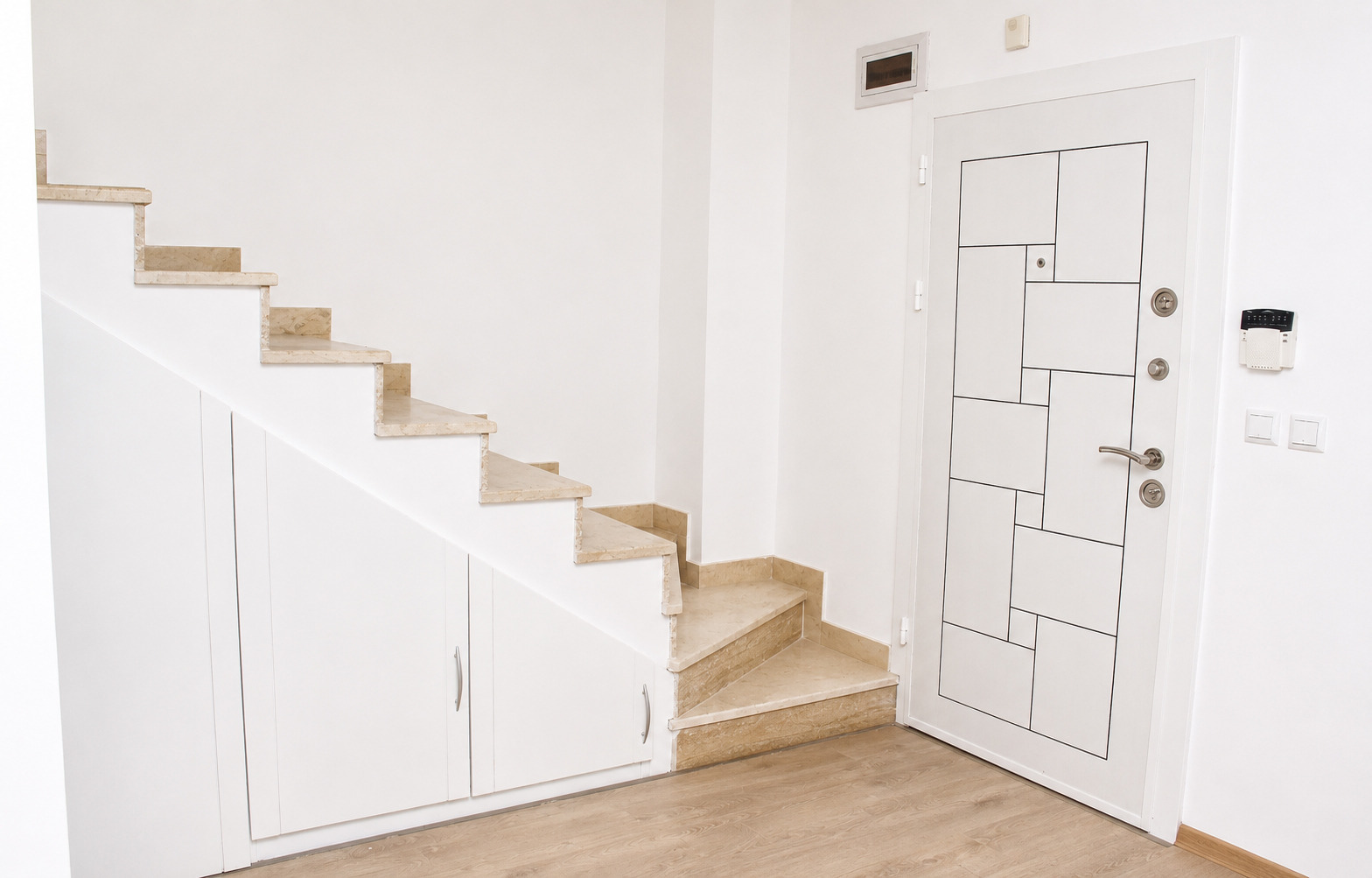 Продава 4-СТАЕН, гр. София, Гоце Делчев, снимка 9 - Апартаменти - 54109422