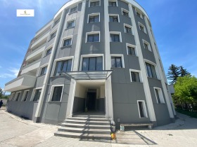 1 ložnice Iztok, Pernik