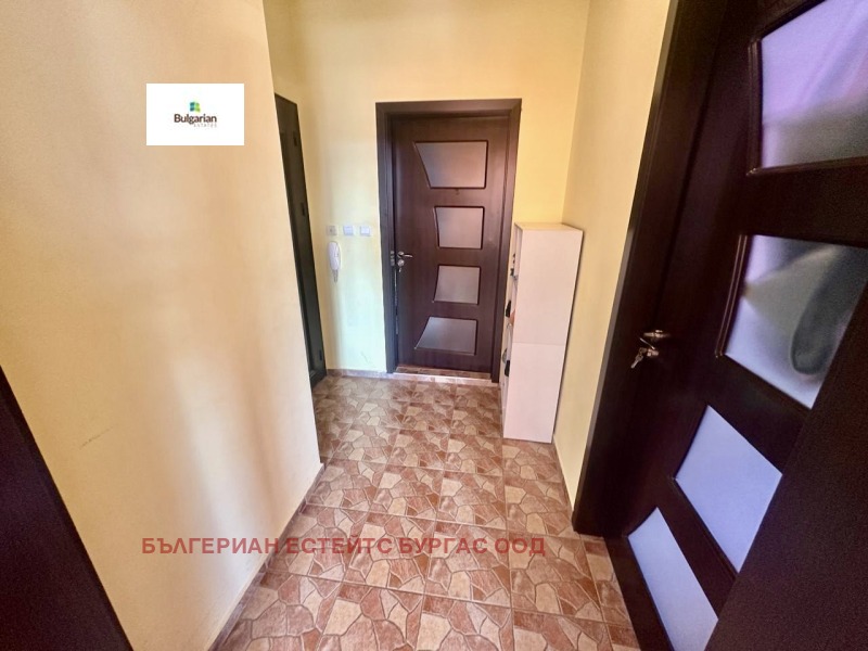 Продава 2-СТАЕН, гр. Бургас, Сарафово, снимка 2 - Апартаменти - 53231407