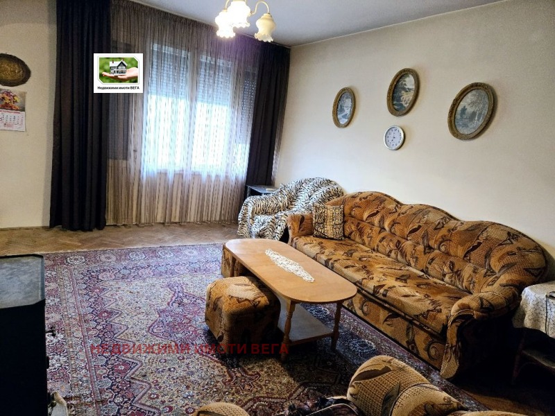 Продава 4-СТАЕН, гр. Горна Оряховица, област Велико Търново, снимка 4 - Апартаменти - 52605337