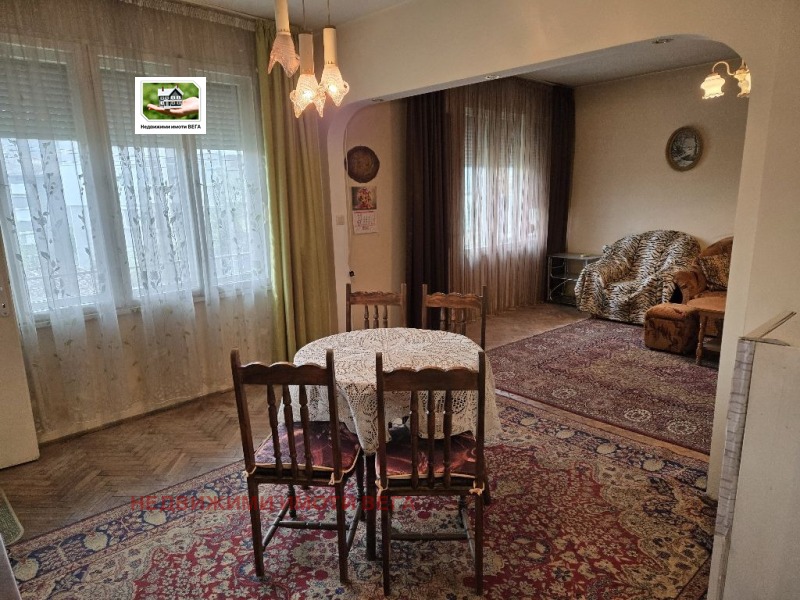 Продава 4-СТАЕН, гр. Горна Оряховица, област Велико Търново, снимка 5 - Апартаменти - 52605337