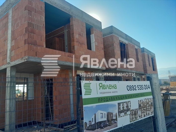 Продава КЪЩА, гр. Пловдив, Беломорски, снимка 11 - Къщи - 48093780