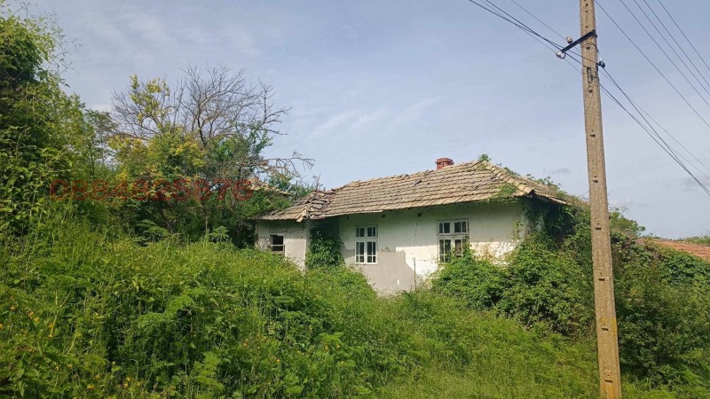 Продава КЪЩА, с. Костанденец, област Разград, снимка 12 - Къщи - 52896549