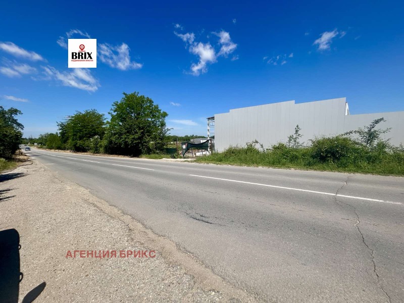 Продава  Парцел град Русе , Нова промишлена зона , 27000 кв.м | 64133805