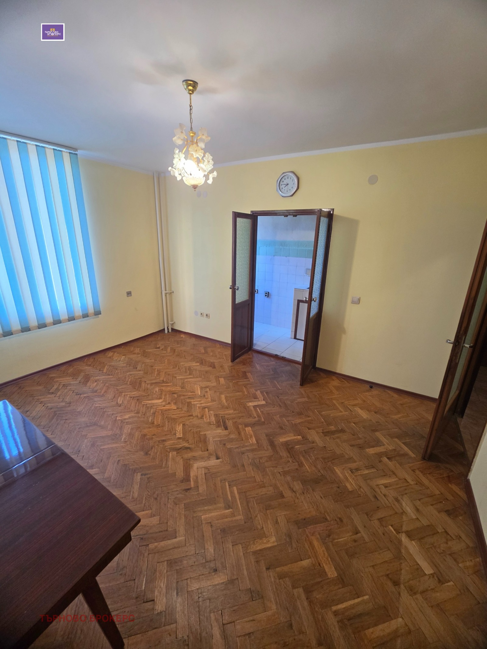 Продава 3-СТАЕН, гр. Велико Търново, Колю Фичето