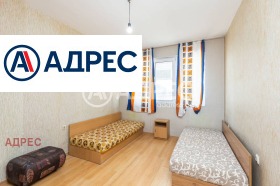 3-стаен град Варна, Център 9