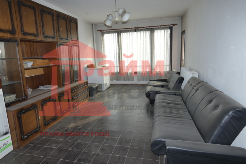 Продава 3-СТАЕН, гр. Етрополе, област София област