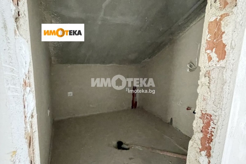 Продава МНОГОСТАЕН, гр. Варна, Аспарухово, снимка 11 - Aпартаменти - 47176433