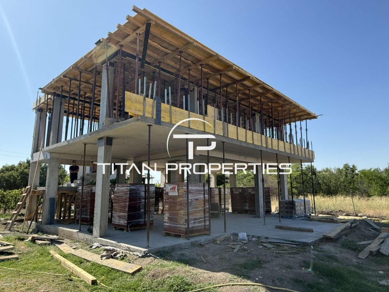 Продава  Къща област Пловдив , с. Бенковски , 205 кв.м | 29171004 - изображение [2]