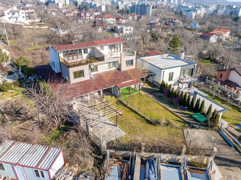 Продава КЪЩА, гр. Варна, м-т Ментешето, снимка 15 - Къщи - 52748163