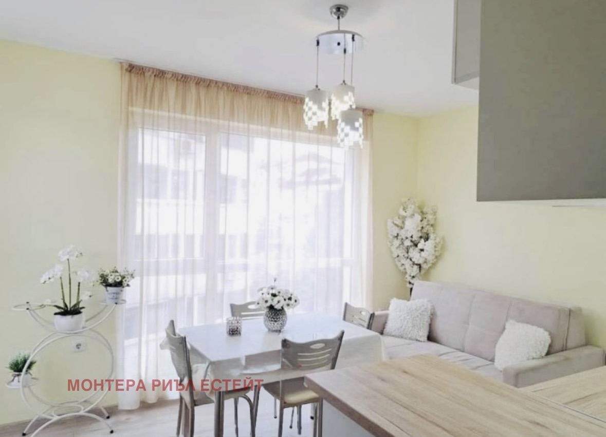 Продава 2-СТАЕН, гр. Варна, Конфуто