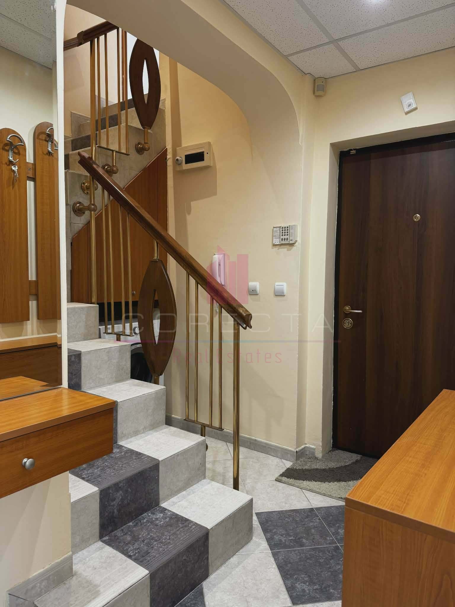 Продава 3-СТАЕН, гр. Русе, Център, снимка 8 - Апартаменти - 52466266