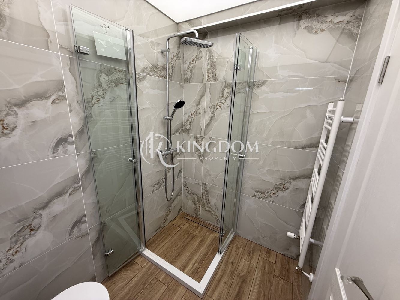 Продава 4-СТАЕН, гр. София, Оборище, снимка 13 - Апартаменти - 56254487