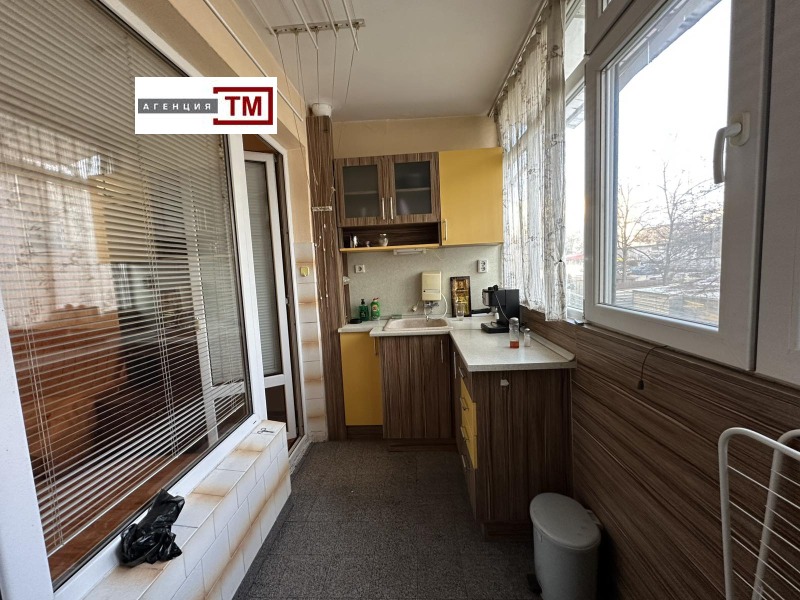 Продава 3-СТАЕН, гр. Раднево, област Стара Загора, снимка 3 - Aпартаменти - 49452670