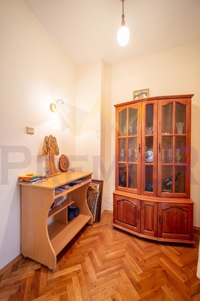 Продава 3-СТАЕН, гр. Варна, Център, снимка 7 - Апартаменти - 56733399