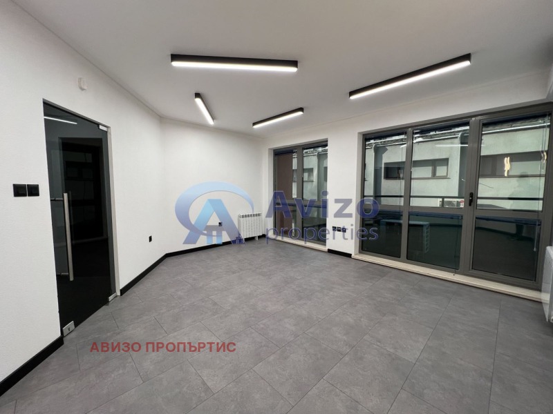 Zu verkaufen  Büro Sofia , Lozenez , 303 qm | 79502504 - Bild [2]