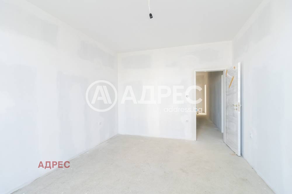 Продава 3-СТАЕН, гр. Варна, Цветен квартал, снимка 2 - Апартаменти - 54330034