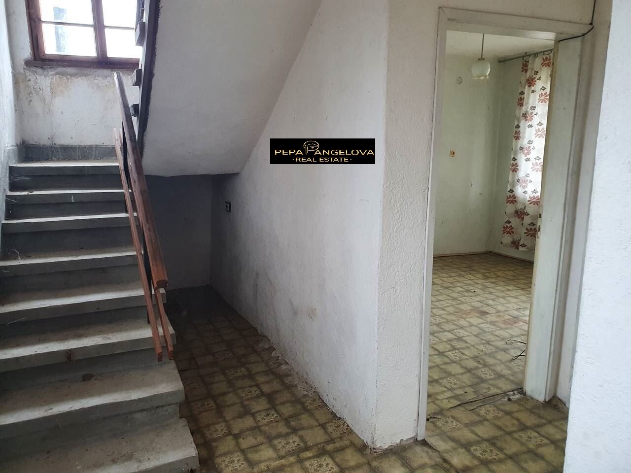 Продава КЪЩА, с. Зелениково, област Пловдив, снимка 5 - Къщи - 54574627