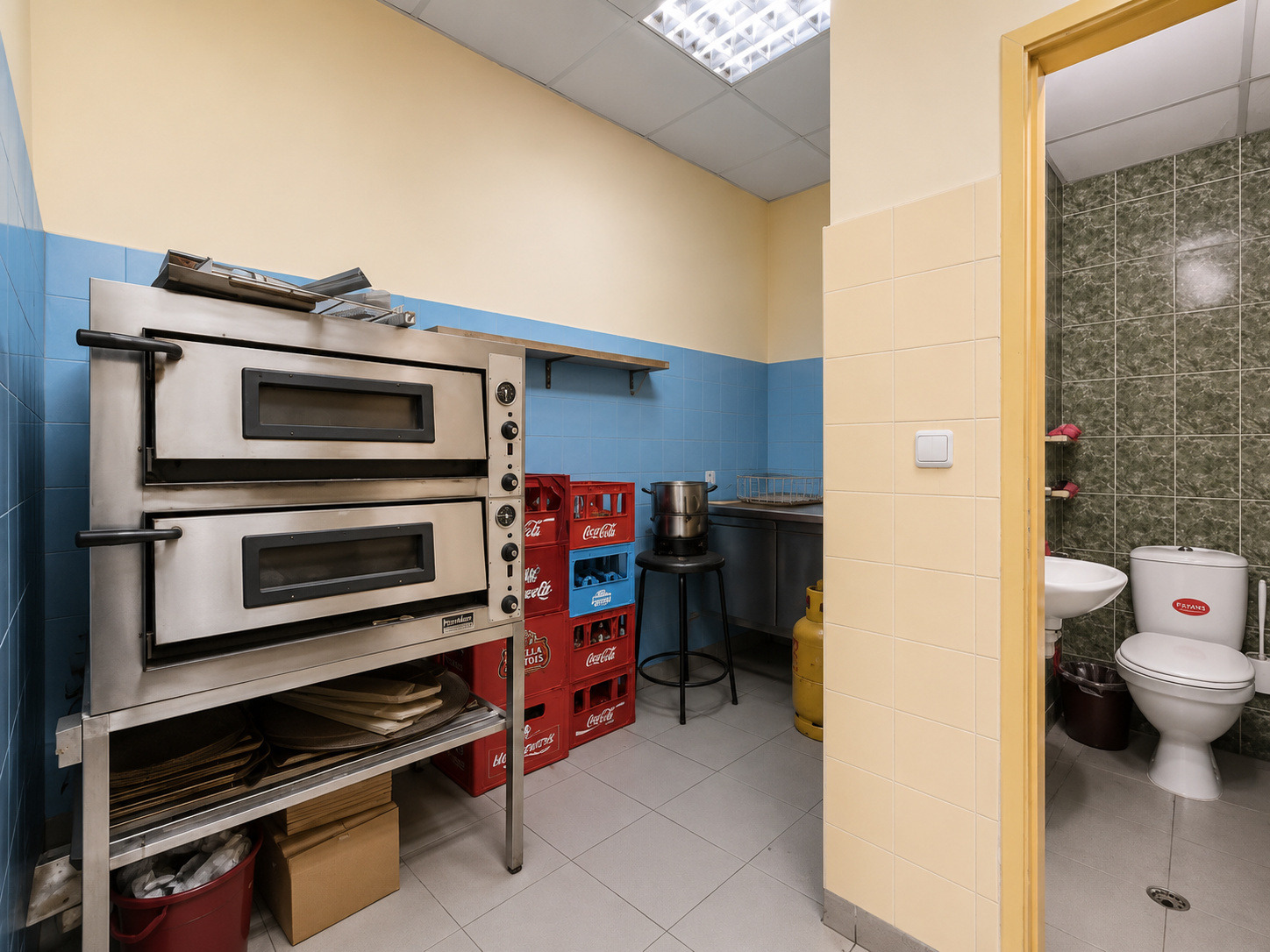 Продава ЗАВЕДЕНИЕ, гр. София, Люлин 8, снимка 4 - Заведения - 55886030