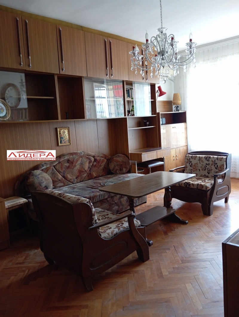 À venda  1 quarto Plovdiv , Centar , 65 m² | 91144319