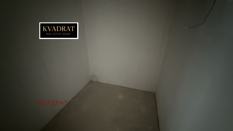 Продава  2-стаен град Варна , Бриз , 82 кв.м | 40100921 - изображение [9]