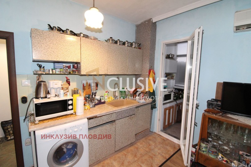 Продава  3-стаен град Пловдив , Тракия , 92 кв.м | 30550929 - изображение [4]