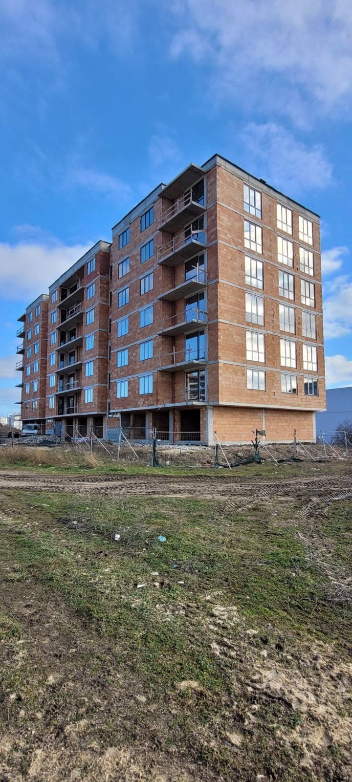 Продава 3-СТАЕН, гр. Варна, Владислав Варненчик 1