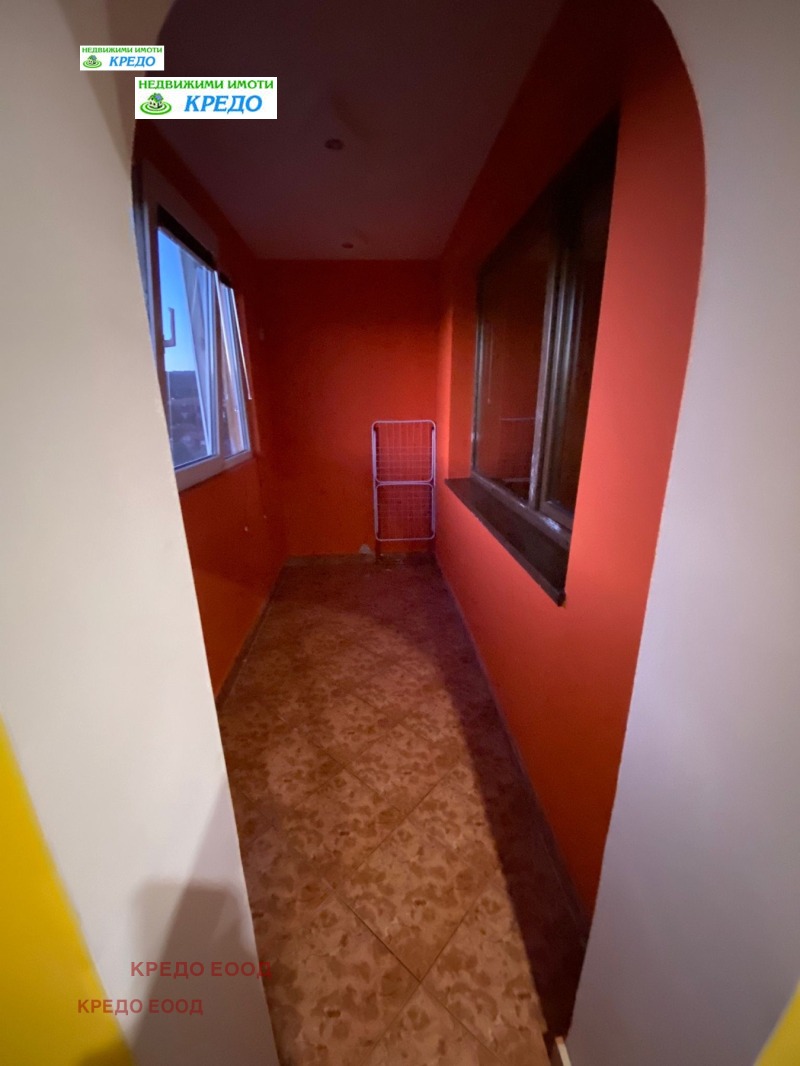 Продава 3-СТАЕН, гр. Перник, Изток, снимка 2 - Апартаменти - 52653040