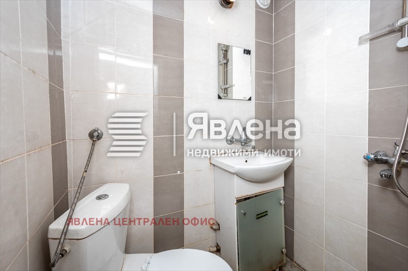 Продава 3-СТАЕН, гр. София, Център, снимка 15 - Апартаменти - 53426281