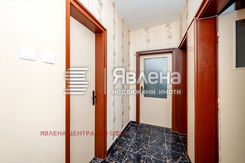 Продава 3-СТАЕН, гр. София, Център, снимка 6 - Апартаменти - 53426281