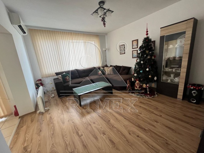 На продаж  3 кімнатна Пловдив , Христо Смирненски , 158 кв.м | 98155437 - зображення [6]