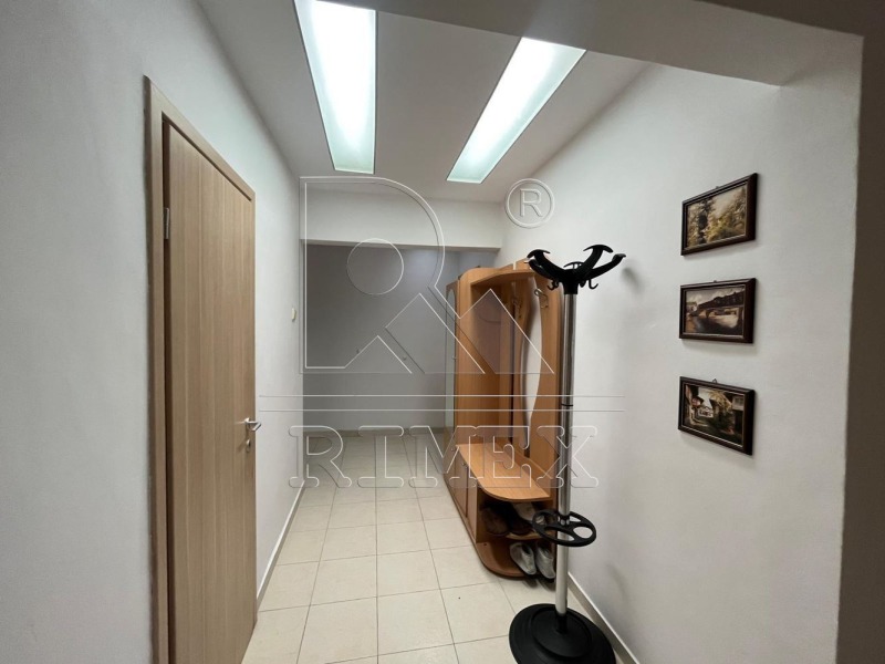 На продаж  3 кімнатна Пловдив , Христо Смирненски , 158 кв.м | 98155437 - зображення [2]