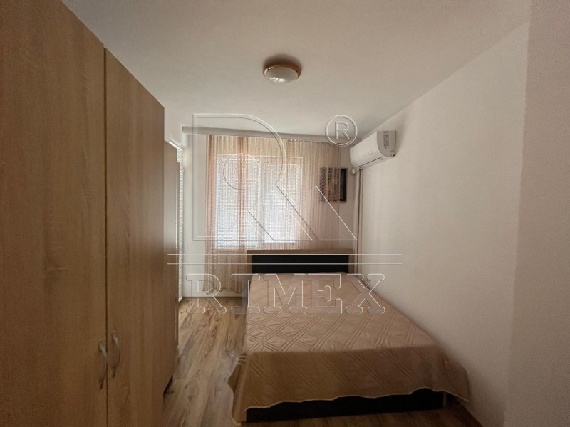 На продаж  3 кімнатна Пловдив , Христо Смирненски , 158 кв.м | 98155437 - зображення [8]