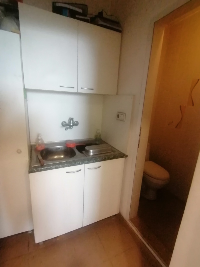Προς πώληση  Κατάστημα Βαρνα , Βλαδησλαβ Βαρνεντσηκ 1 , 40 τ.μ | 52096342 - εικόνα [4]