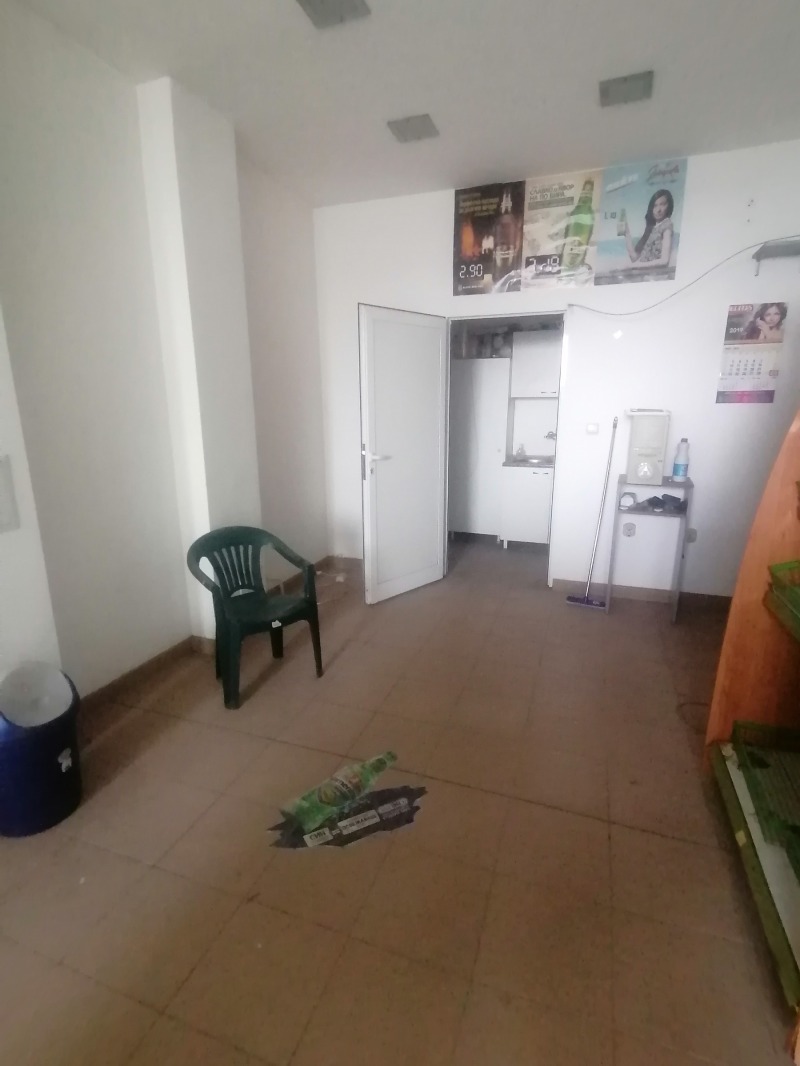 Προς πώληση  Κατάστημα Βαρνα , Βλαδησλαβ Βαρνεντσηκ 1 , 40 τ.μ | 52096342 - εικόνα [3]