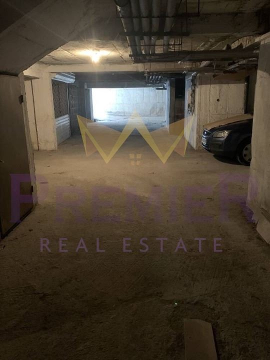 Продава ГАРАЖ, ПАРКОМЯСТО, гр. Бургас, Братя Миладинови, снимка 3 - Гаражи и паркоместа - 53109691