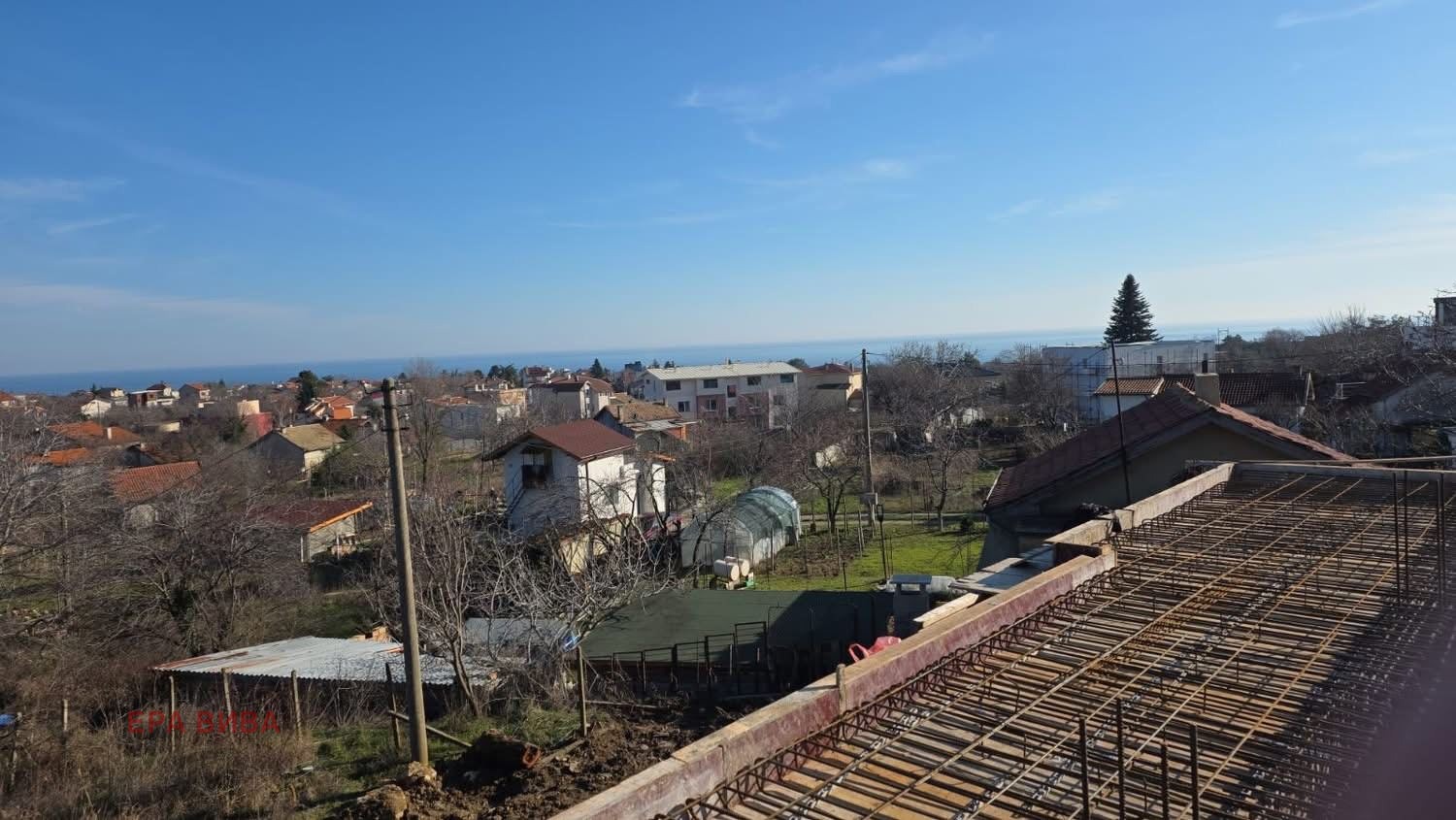 Продава КЪЩА, гр. Варна, м-т Долна Трака