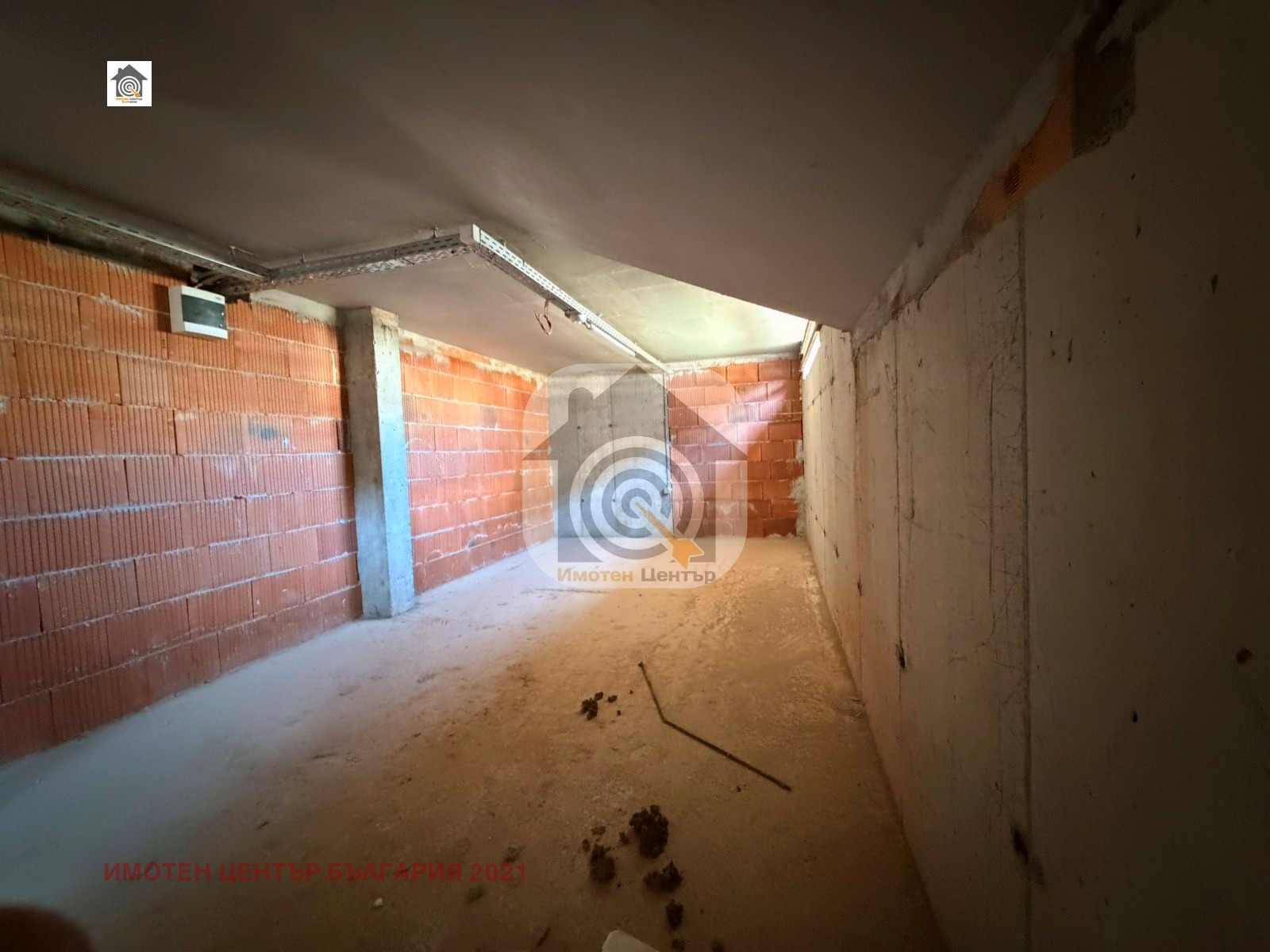 Продава ГАРАЖ, ПАРКОМЯСТО, гр. София, Малинова долина, снимка 8 - Гаражи и паркоместа - 50273601