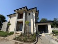 Продава КЪЩА, град София, гр. Банкя • 545000 € / 1065927.35 лв. • 57611750 4