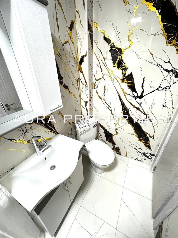 Продава 2-СТАЕН, гр. Разград, Варош, снимка 7 - Апартаменти - 54226082