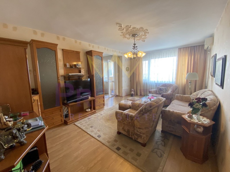 Продава 3-СТАЕН, град София, Красна поляна 1 • 239900 € / 469203.62 лв. • 94879926 1