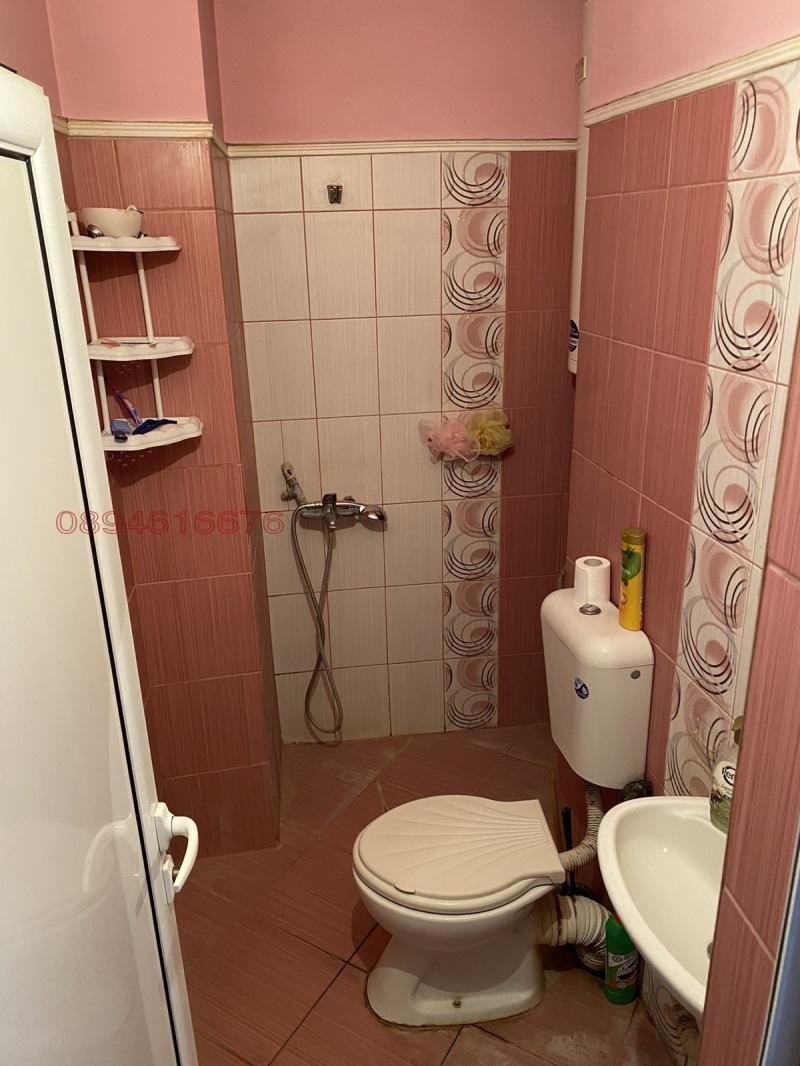 Продава 3-СТАЕН, гр. Исперих, област Разград, снимка 2 - Апартаменти - 52888277