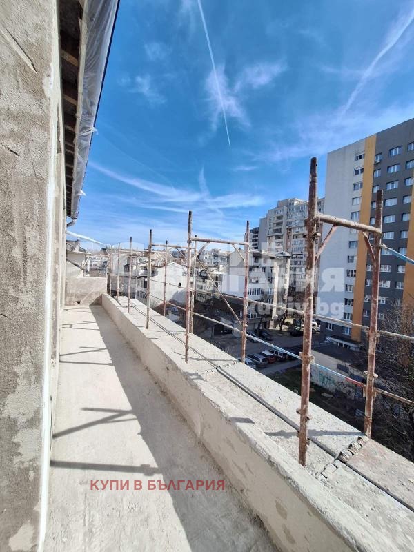En venta  3 dormitorios Varna , Lyatno kino Trakiya , 148 metros cuadrados | 71316125
