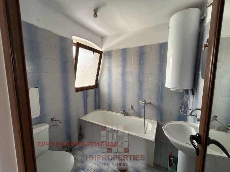 De vânzare  Etajul casei Plovdiv , Țentâr , 115 mp | 39401244 - imagine [8]