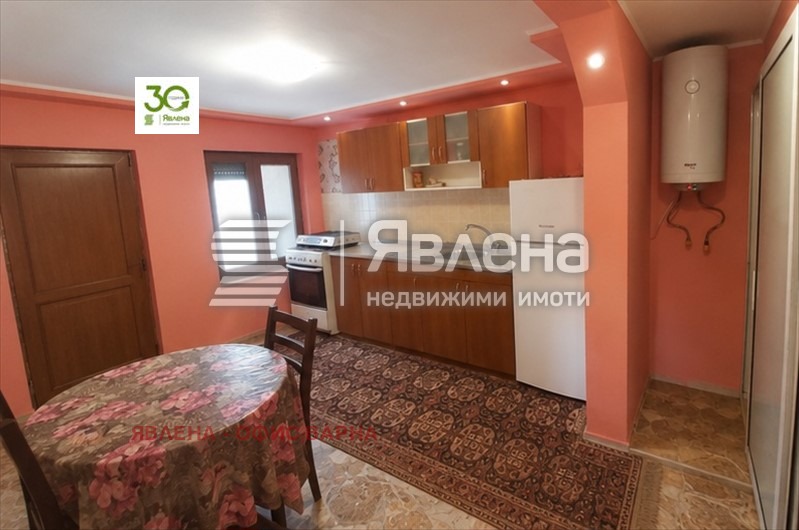Продава КЪЩА, с. Стожер, област Добрич, снимка 4 - Къщи - 55566130