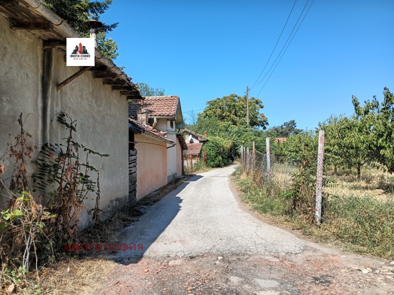 Продава ВИЛА, гр. Свищов, област Велико Търново, снимка 8 - Вили - 52988402