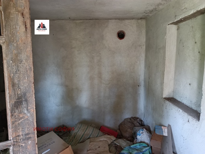 Продава ВИЛА, гр. Свищов, област Велико Търново, снимка 4 - Вили - 52988402