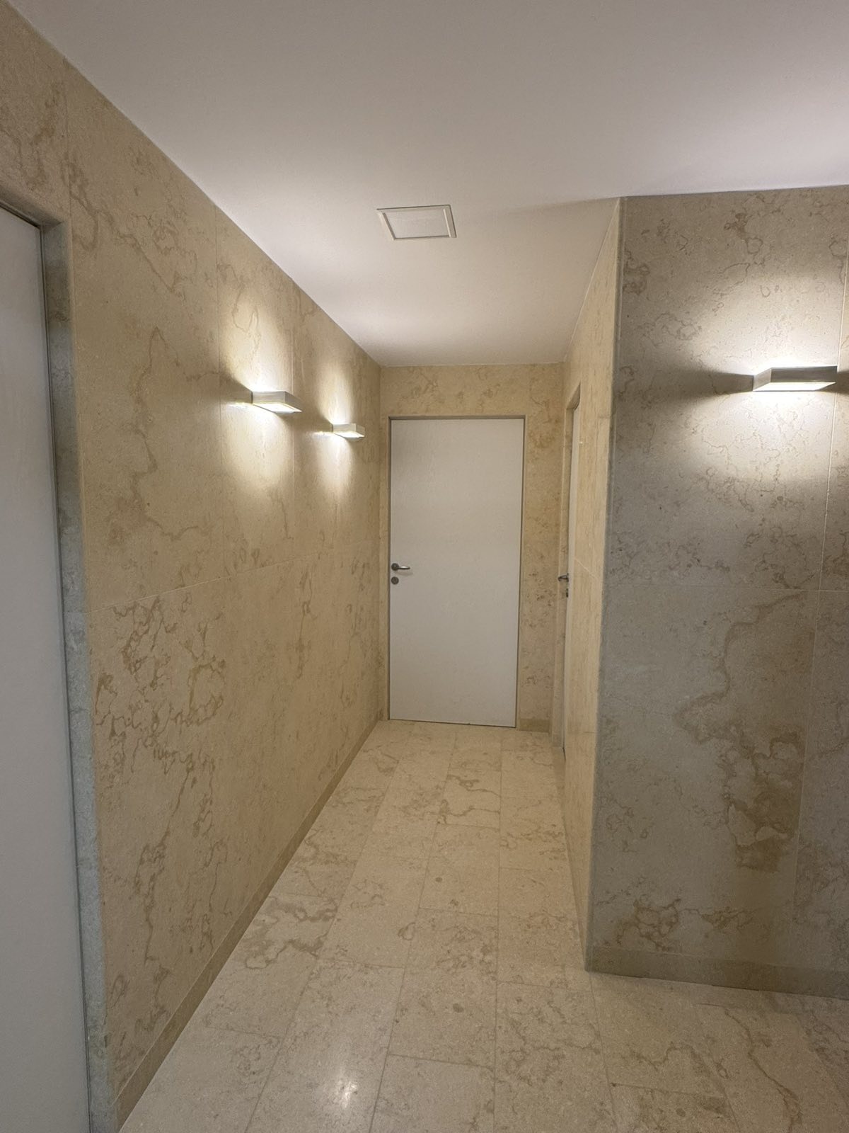 Продава 1-СТАЕН, гр. Варна, к.к. Чайка, снимка 7 - Апартаменти - 52886594