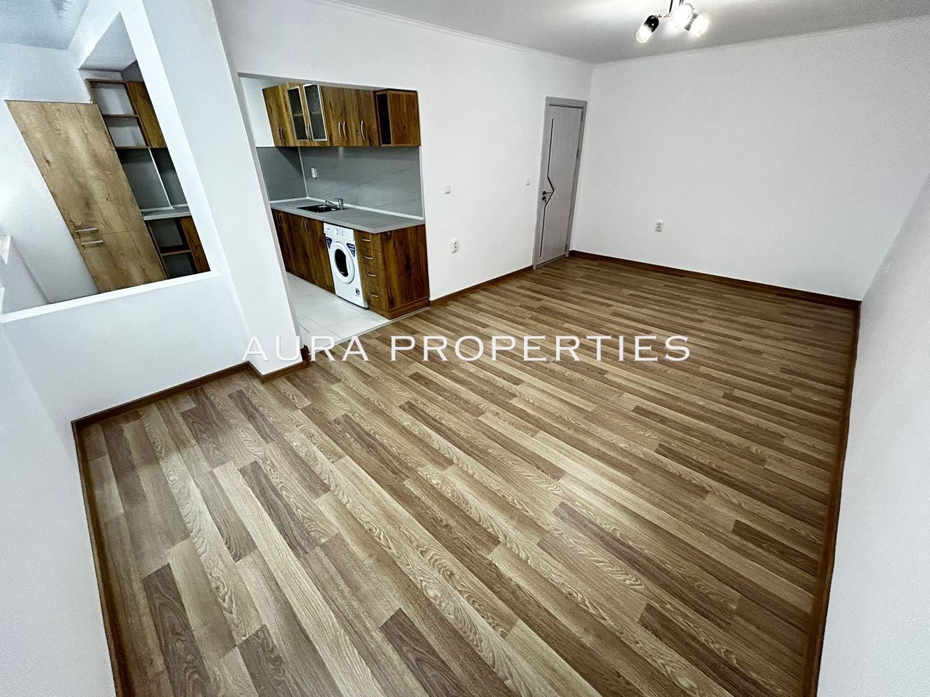 Продава 2-СТАЕН, гр. Разград, Варош