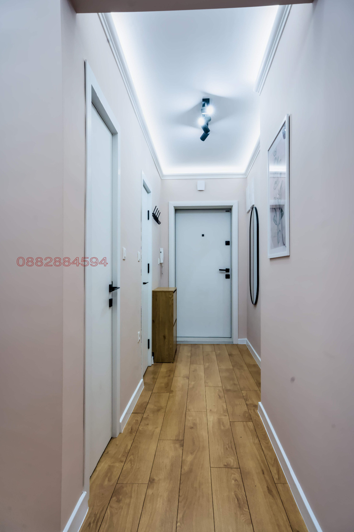 Продава 3-СТАЕН, гр. Варна, Спортна зала